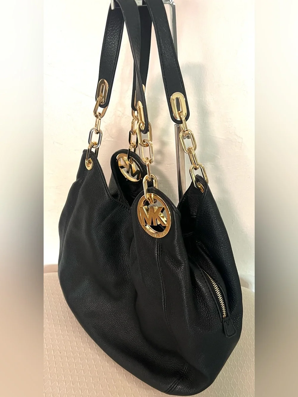 Michael Kors Black Pebbled Leather Fulton Hobo Shoulder Bag with Gold Hardware